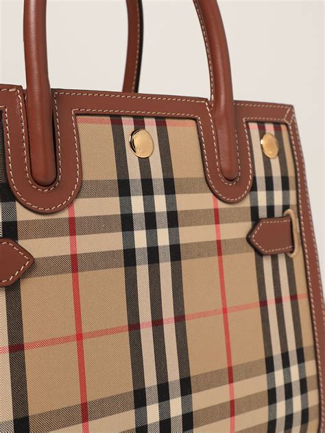 bolsos de burberry|Bolsos de marca para mujer .